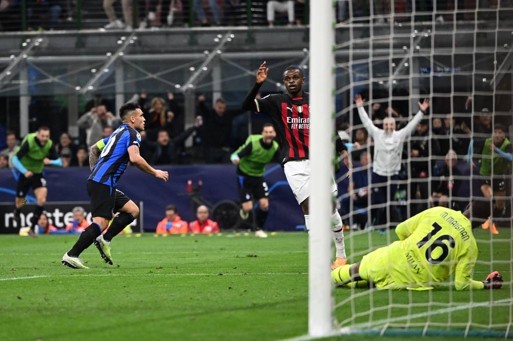 林德布拉德代表小红牛参加阿布扎比测试，明年进军F1