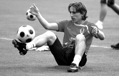 “2025中泰友谊杯青少年乒乓球邀请赛”在华彬东盟健康产业园举办