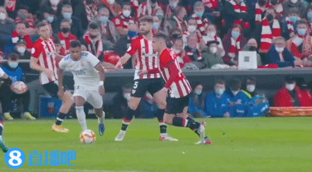 客战多特蒙德贡献帽子戏法+绝平，昂达夫当选全场最佳球员