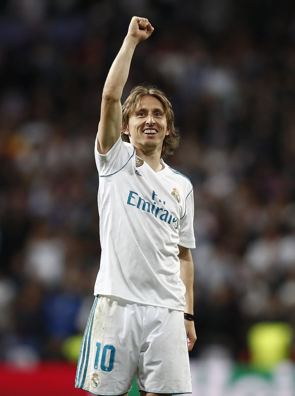 传射建功！格纳布里全场数据：4射2正，送出2次关键传球