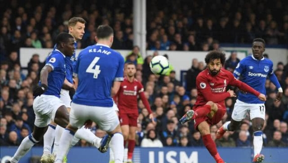 多库是不是疯了啊，非说自己是梅西